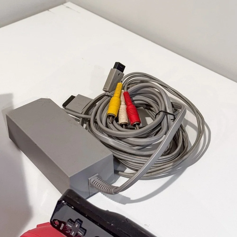 Nintendo red wii